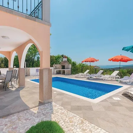 Holiday home Four Bedroom Holiday In Koromacno Brovinje